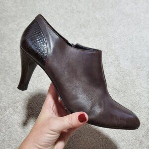 ANTONIO MELANI Dark Brown Textured Ankle Boots